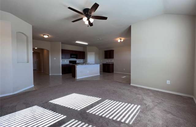 319 Plum Drive Gallery 4