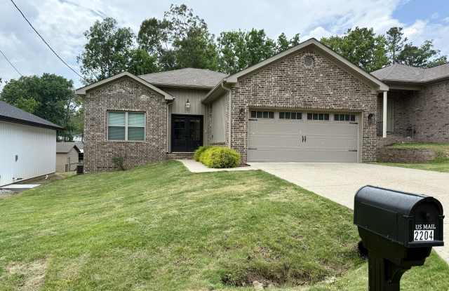 2104 Nichols Road photos photos