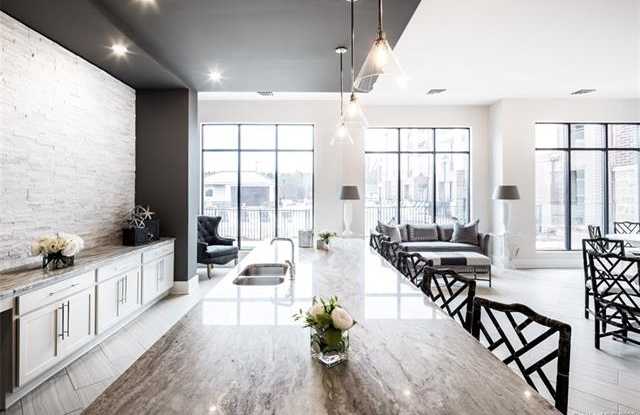 10626 Holly Village Circle Gallery 3