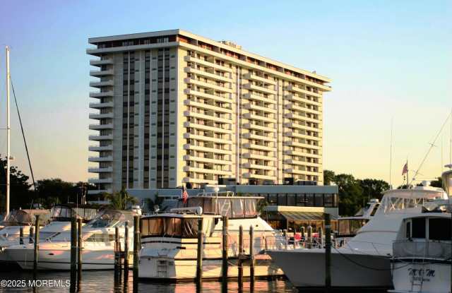 1 Channel Drive - 1 Channel Drive, Monmouth Beach, NJ 07750