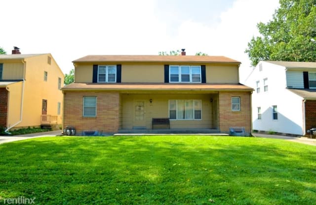 7528 Baltimore Ave - 7528 Baltimore Avenue, Kansas City, MO 64114