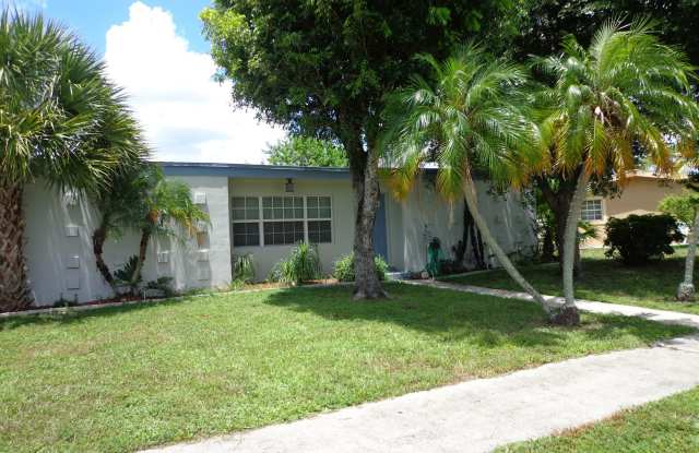 11751 Oleander Drive Gallery 3