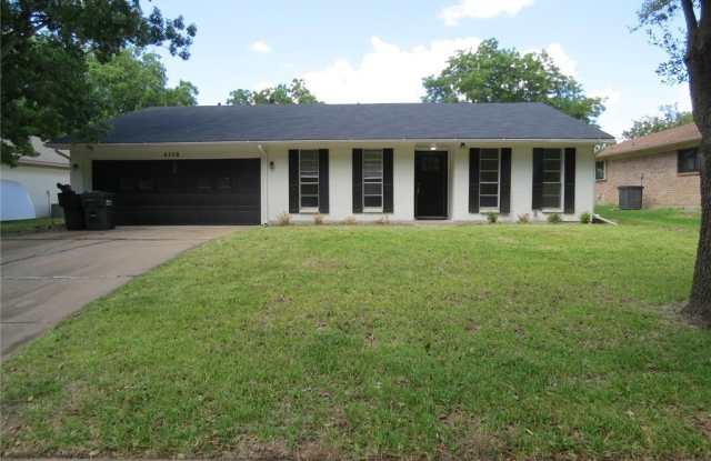 4118 Ermine Trail photos photos