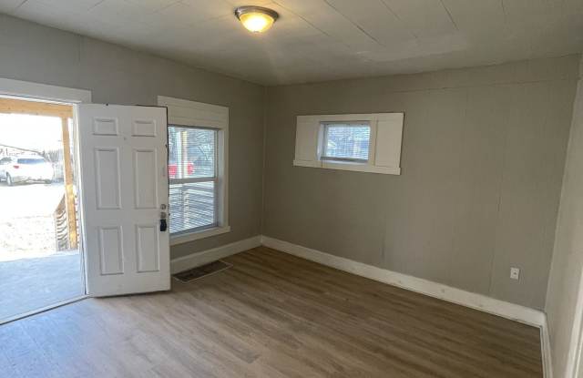 918 N Elder Avenue Gallery 4
