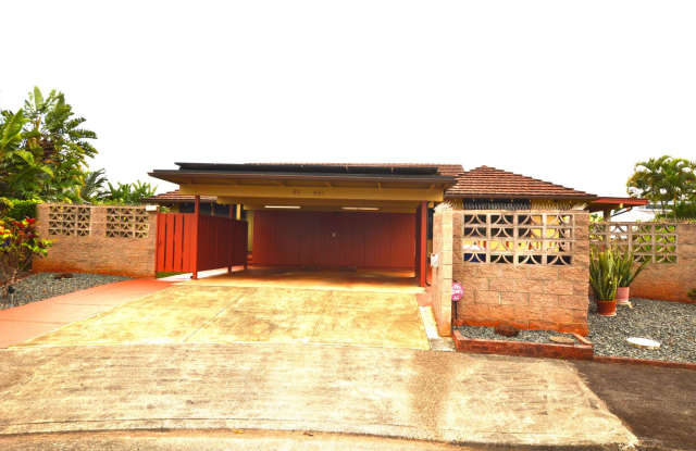 Four bedroom, 2 bath single family home in Mililani town Gallery 4