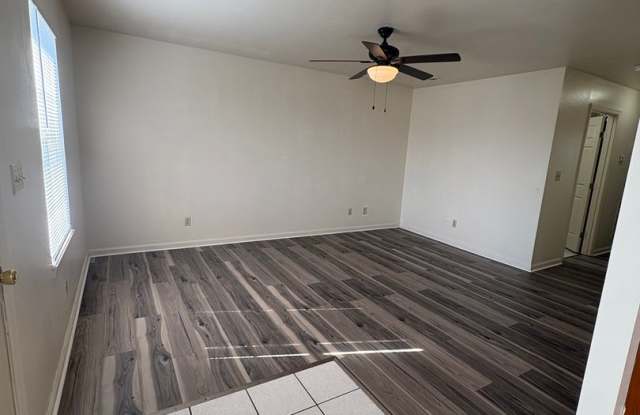 Cozy 2 Bedroom Duplex In Mount Sterling Gallery 1