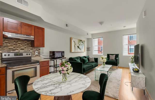 911 N 19TH STREET - 911 North 19th Street, Philadelphia, PA 19130