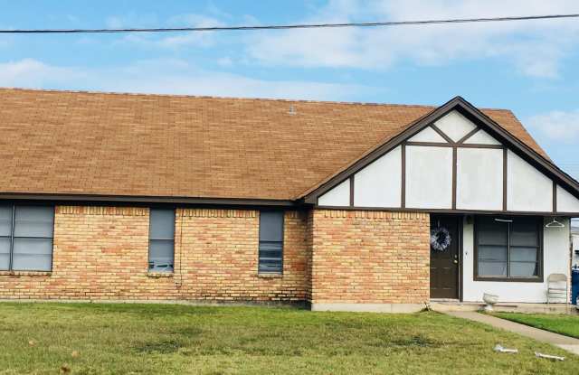 111 N Lindenwood Lane photos photos