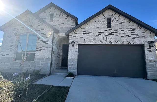 Spacious 5BR , 3FBR, House in Hutto Carmel Creek photos photos