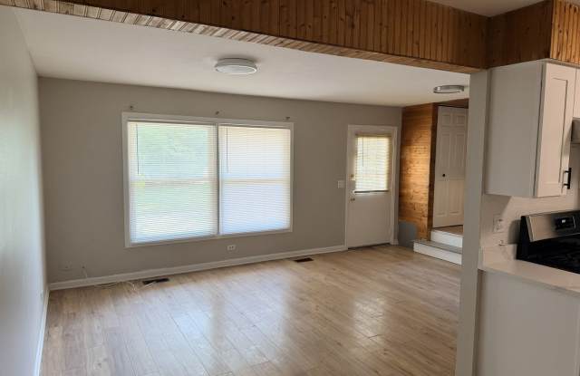 1313 KINGSBURY Drive Gallery 4