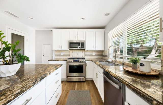 Short Term Furnished 3 Bedroom 2 Bath Home In Palm Desert photos photos