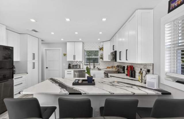 2388 S Wallen Drive, Palm Beach Gardens, FL 33410 Gallery 4