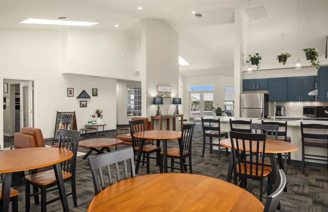 Englewood Garden Villa Apartments - Senior Housing Gallery 4