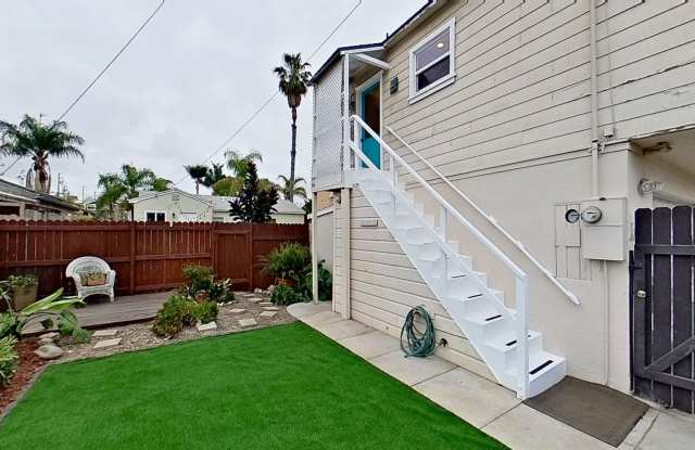 212 1/2 Knoxville Ave, Huntington Beach: 1 Bed 1 Bath Unit With Private Garage and Yard! photos photos