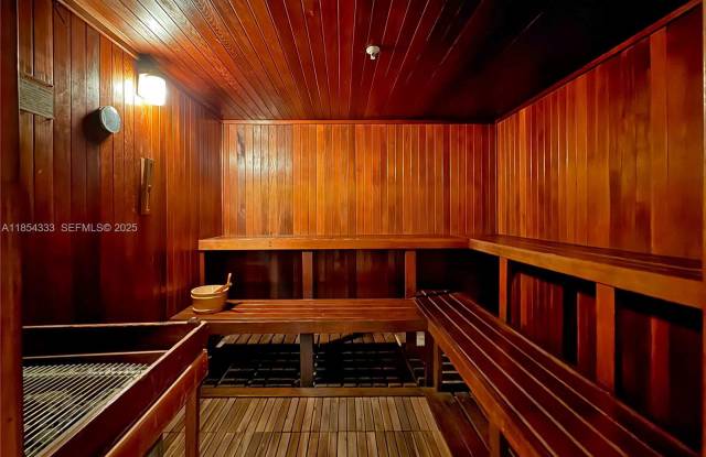 848 Brickell Key Drive Gallery 4