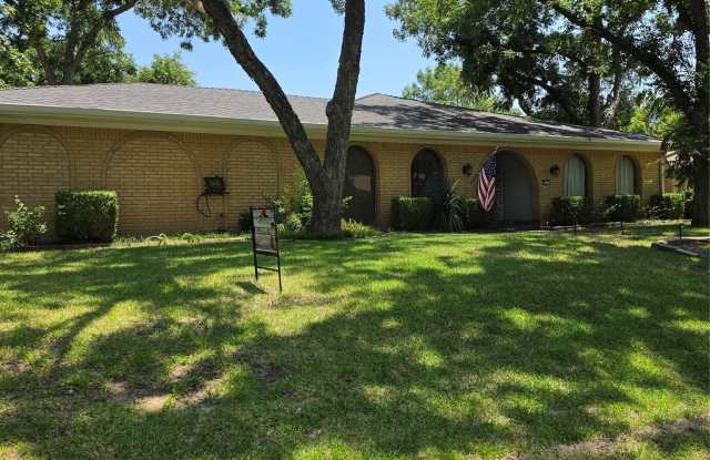 2517 Nantucket Drive Gallery 3