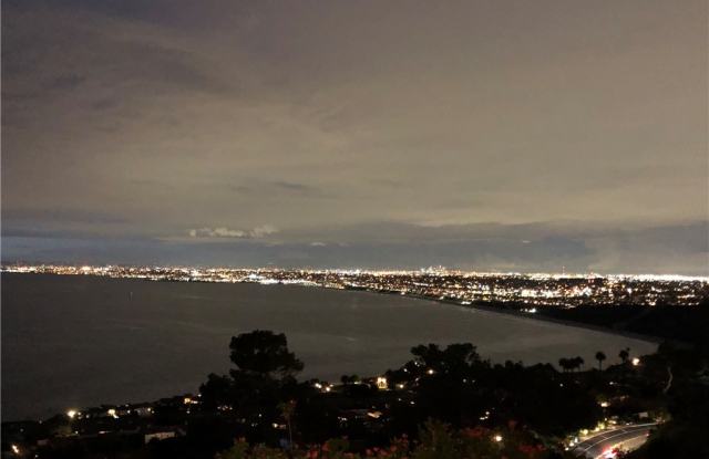 1641 Via Arriba Gallery 3