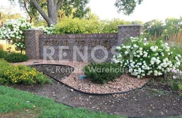 Available Now 2 bedroom 1.5 bath Condo in St. Louis Park photos photos