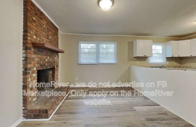 1613 Seven Oaks Pl Gallery 3