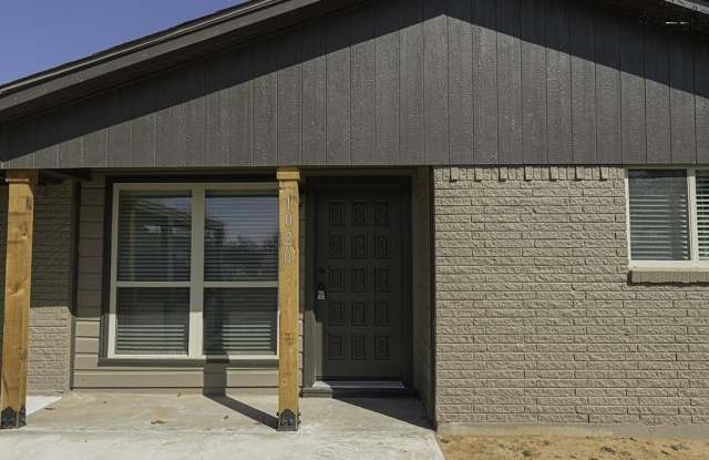 1020 WEST HIGHWAY Gallery 2