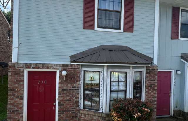 Daleville! Close to the FT. Rucker Gate!!! END UNIT! - 230 Edith Way, Daleville, AL 36322