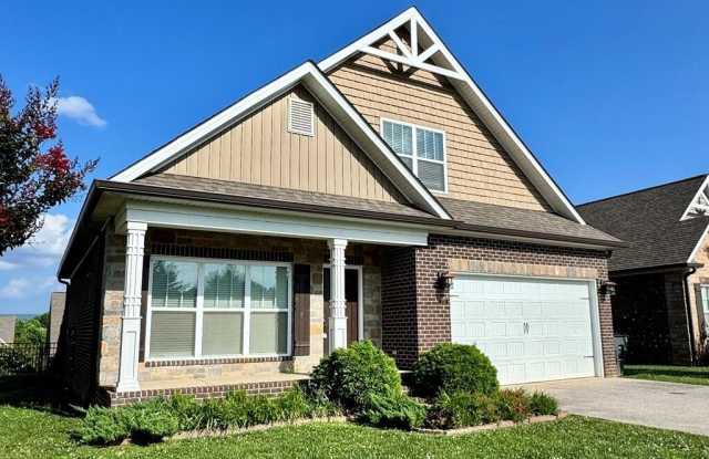 1135 Cross Pointe Gallery 2