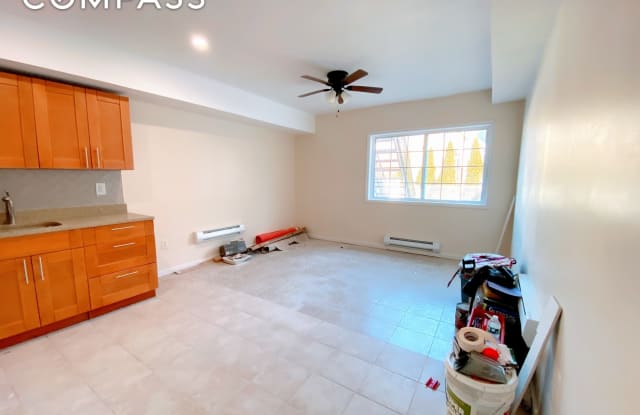 33 Trumbull Place Gallery 2