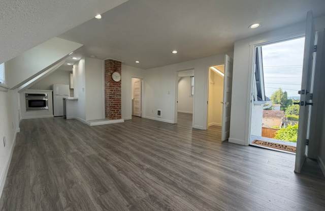 2222 Summit 4-Unit photos photos