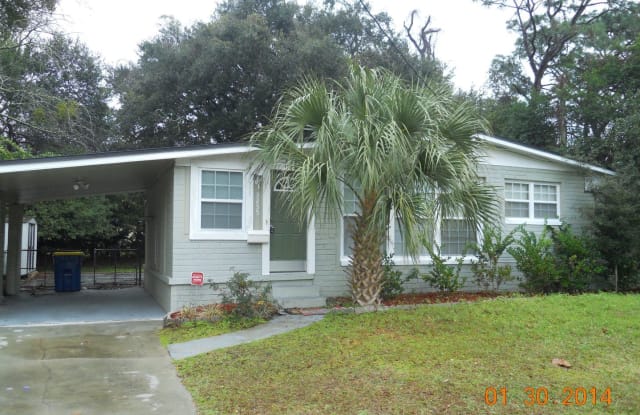 3235 Cesery Blvd - 3235 Cesery Boulevard, Jacksonville, FL 32277