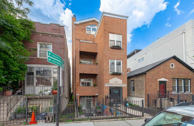 1942 W Armitage Avenue photos photos