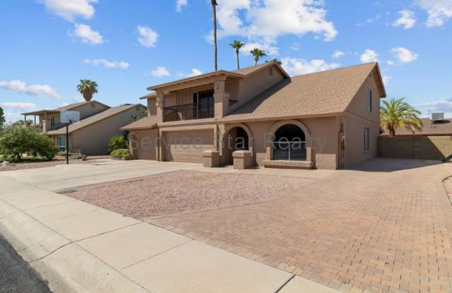 6142 W Sierra St Gallery 2