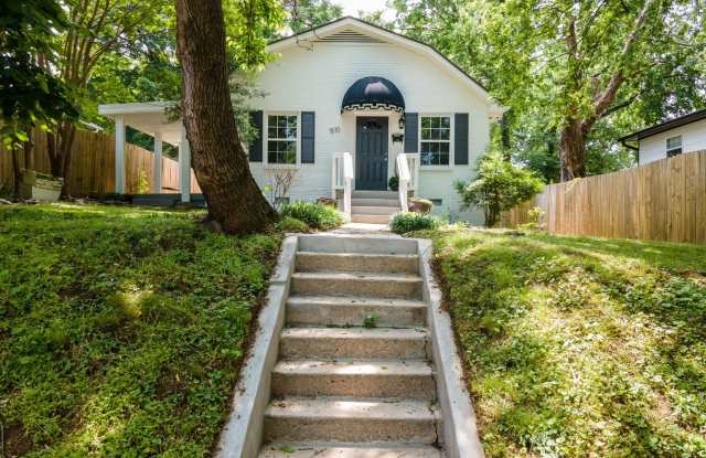 **REMODELED EAST NASHVILLE BUNGALOW IN HIGHLY SOUGHT AFTER LOCKELAND SPRINGS** photos photos