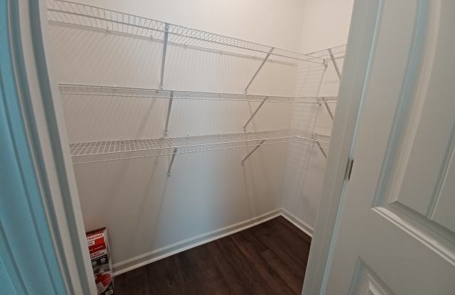 4020 Park Cove Way, Gallery 4