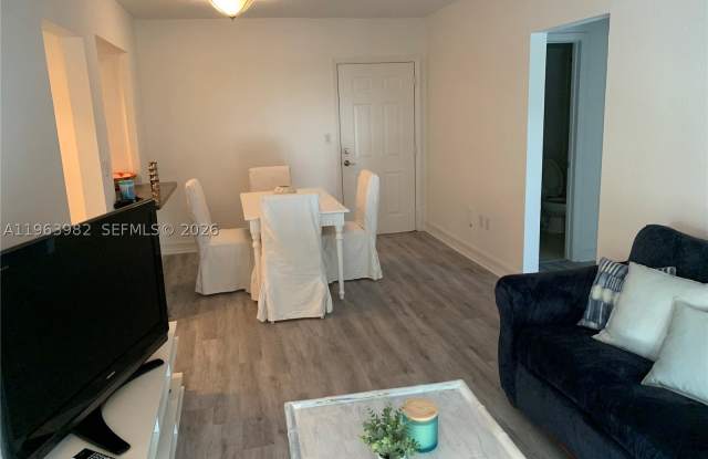 290 Sunrise Dr Gallery 3