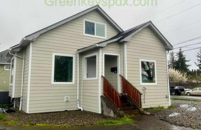 2-Bedroom, 1-Bathroom Unit Available in Multiplex Near Downtown Hillsboro photos photos