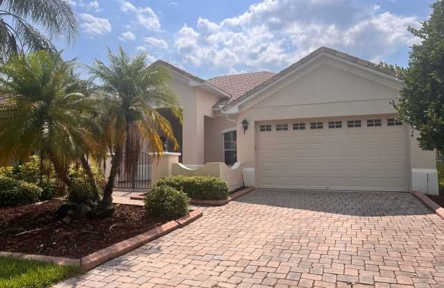 5 Bedroom House photos photos