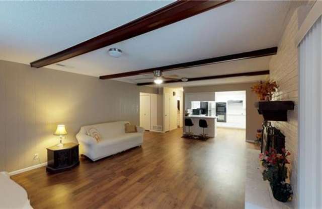 5121 Morriss Road Gallery 4