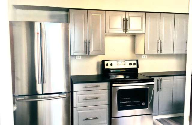 3 bedroom in heart of South Side photos photos