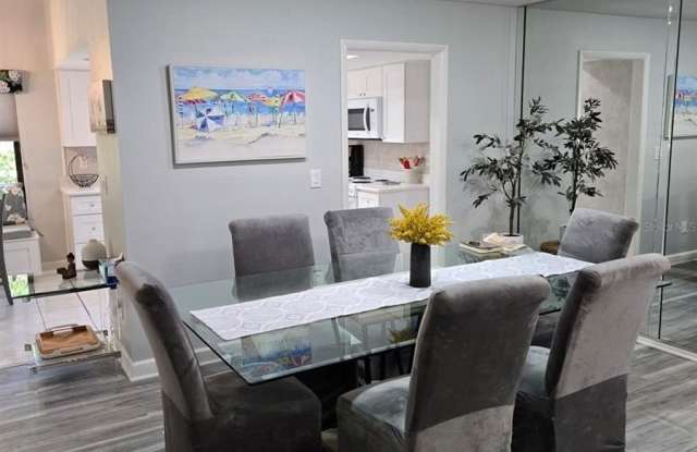 3235 BUCKHORN Drive Gallery 2