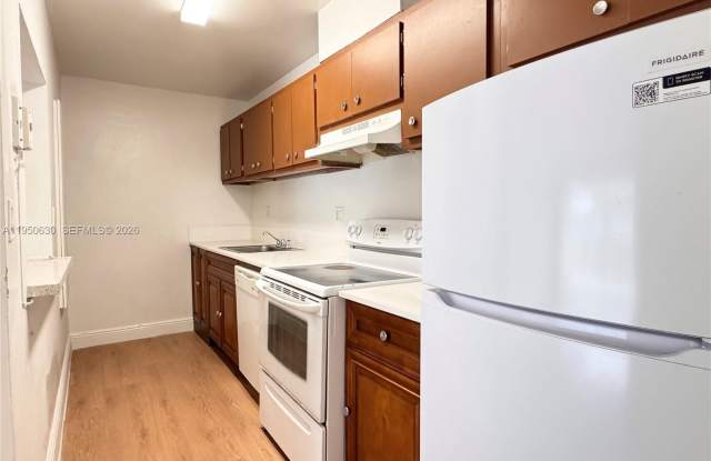 4154 NW 79th Ave - 4154 Northwest 79th Avenue, Doral, FL 33166