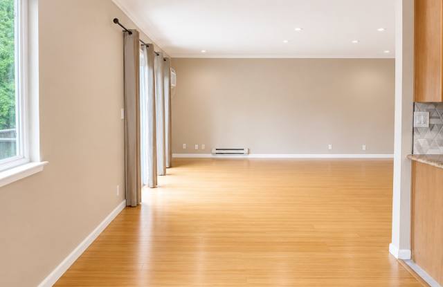 300 Union Avenue Gallery 4