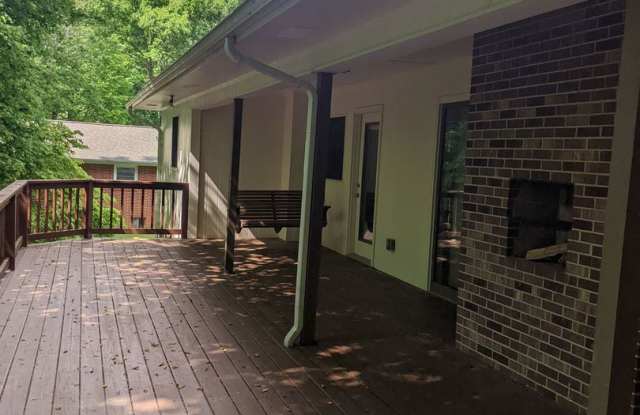 295 Horseshoe Drive Gallery 4
