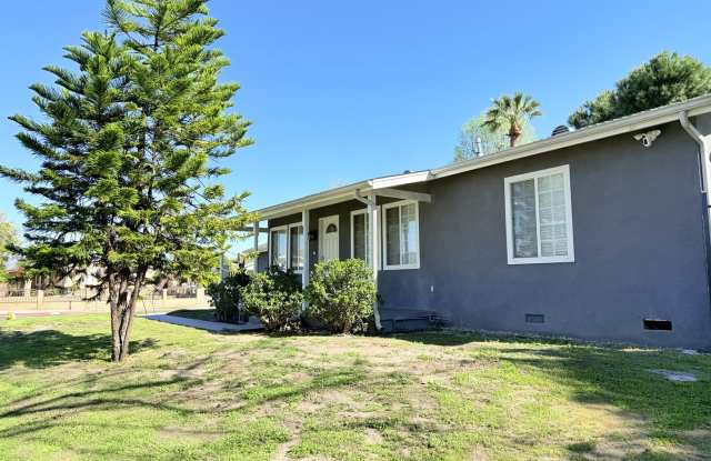 Beautifully Renovated 3-Bedroom Home in Valley Glen - 6660 Charlesworth Avenue, Los Angeles, CA 91606