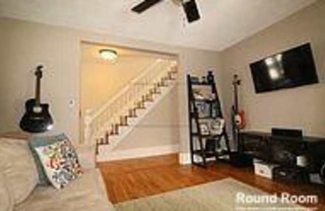 7 Auburn Ter. Gallery 4