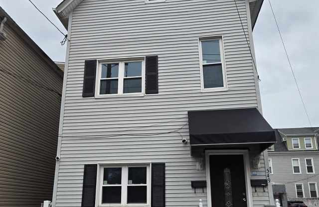 549 AVENUE E photos photos