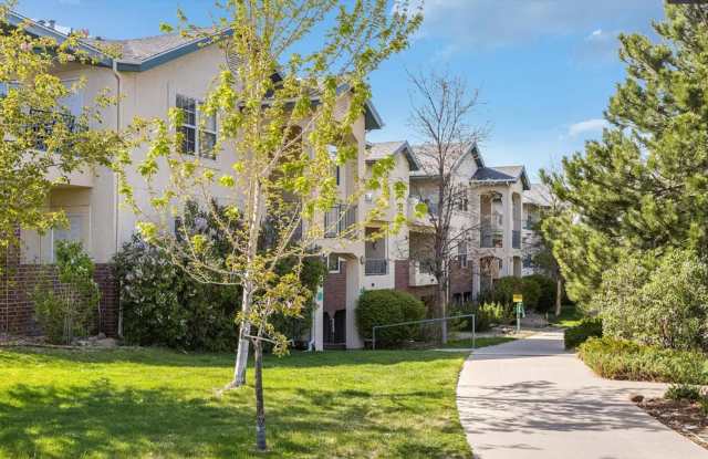FABULOUS 2 Bed 1 Bath Condo off Mohawk in Boulder- Available December 15th! Gallery 1