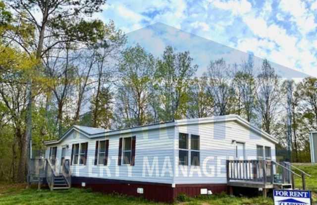 Three bedroom, single level home! - 1035 Carson Road Southeast, Bradley County, TN 37362