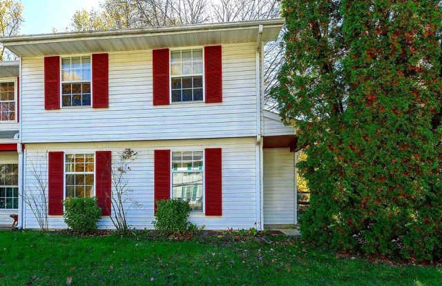 1315 OLD PINE COURT photos photos