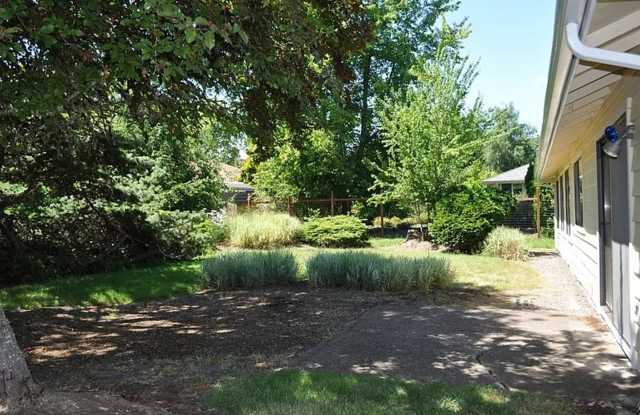 One level single family house, great location, ease access to all daily essentials photos photos