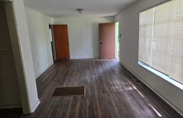 2826 Oak Forest Drive photos photos 2826 Oak Forest Drive photos photos